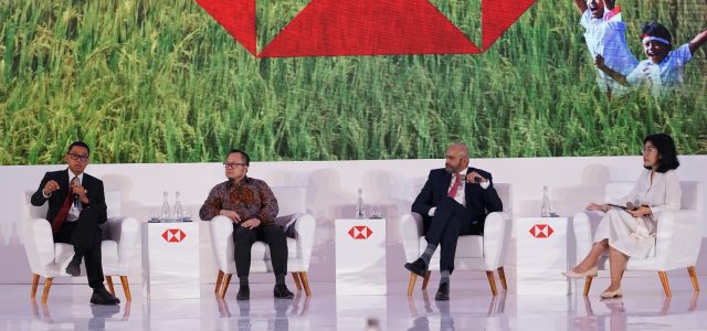 Dukung Keberlanjutan, Dirut PLN Paparkan Strategi Kurangi Emisi Karbon