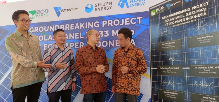 Demi Efisiensi, Perusahaan Kertas Ini Bangun PLTS
