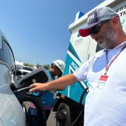 Gunakan SPKLU PLN, Crew Dorna Sport: It’s Very Good and Very Fast