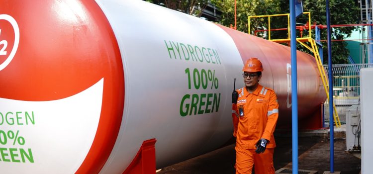 BRIN Hingga Pelaku Industri Otomotif Sambut Positif Produksi Green Hydrogen PLN