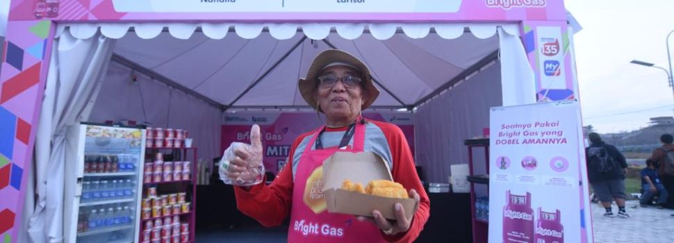 Bright Gas Beri Energi Booth UMKM Pertamina Grand Prix of Indonesia 2023