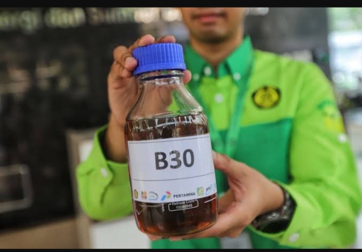 Kementerian ESDM: Mandatori Biodiesel B30 Berhasil Turunkan Emisi GRK Hingga 27,8 juta CO2e