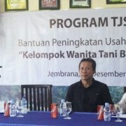 Pakai Mesin Bantuan Srikandi PLN, Petani Wanita Jembrana Makin Hemat  dalam Produksi Keripik Buah