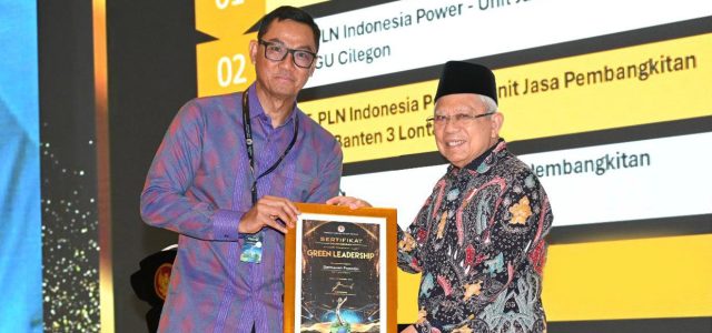 Lagi!! Darmawan Prasodjo Raih Green Leadership Utama Award, PLN Juga Borong 20 Proper Emas KLHK 2023