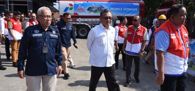 Optimalkan Layanan Jelang Nataru 2024, Menteri ESDM Apresiasi Pertamina