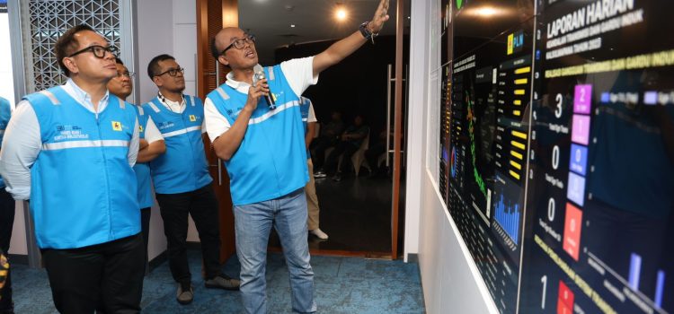 Pantau Posko Siaga, Wamen BUMN Pastikan Kesiapan PLN Amankan Pasokan Listrik Nataru