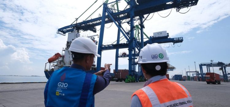 Lewat Program Electrifying Marine, PLN Bantu Pelanggan Nelayan Berhemat