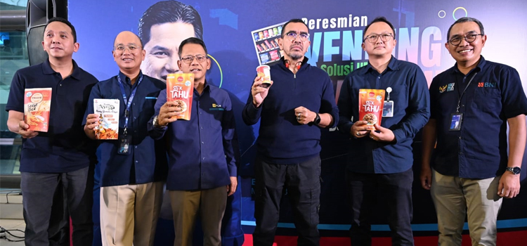 Bentuk Kolaborasi BUMN, Produk UMKM Binaan PLN Dijual di Vending Machine Bandara Soetta