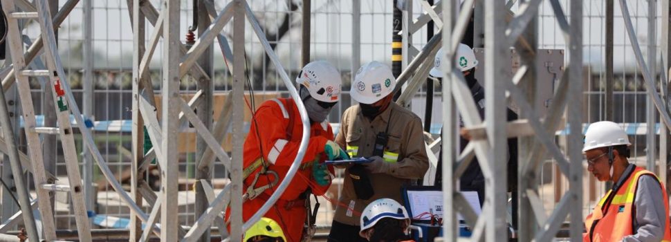 Dukung Hilirisasi Industri Mineral, PLN Pasok Tambah Daya 60 MVA untuk PT Freeport Indonesia di Gresik
