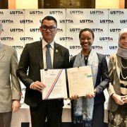 PLN dan USTDA Sepakati Studi Kelayakan Interkoneksi Listrik Indonesia-Malaysia