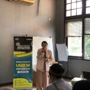 Dorong UMK Binaan Naik Kelas, Srikandi PLN Beri Pelatihan Dasar Hukum Bisnis Pada Peringatan International Women’s Day 2024