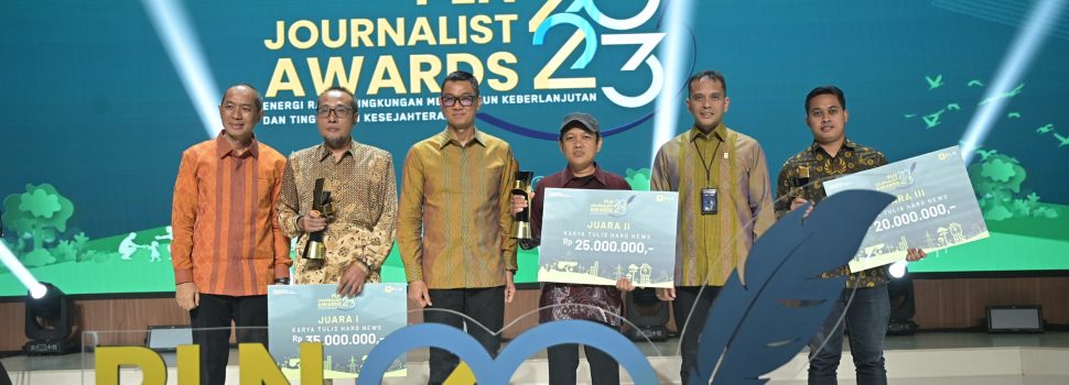 18 Karya Jurnalistik Terima Penghargaan Direktur Utama dalam PLN Journalist Awards 2023