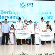 Ramadan, Yayasan Baitul Maal PLN Salurkan Bantuan untuk Anak Yatim, Dhuafa dan Kaum Difabel
