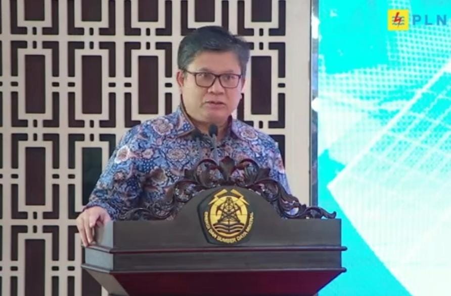 Akselerasi Pengembangan PLTS Atap, ESDM Sosialisasikan Permen 2/2024