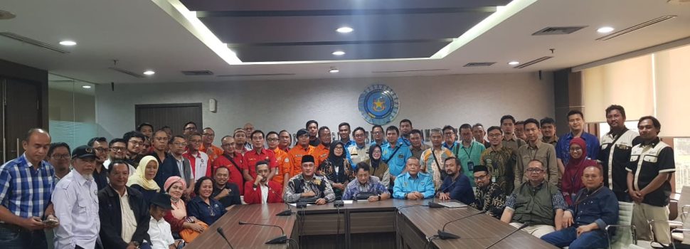 Persatukan Perjuangan Aktifis Pekerja BUMN, FSPPB Gelar FGD dengan Forkom SP BUMN