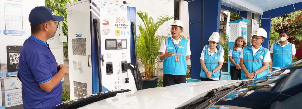Charging Mobil Listrik di Rest Area KM 6B Tol Japek, PLN Siapkan Kursi Pijat dan Makan-Minum