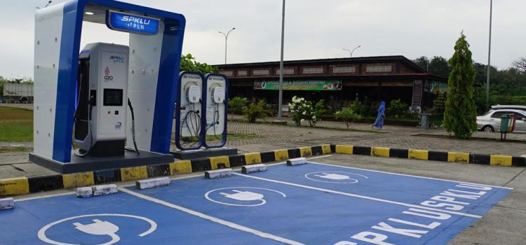 Perlancar Mudik, Jasa Marga Pastikan Layanan SPKLU Dan SPBU Di Rest Area Optimal