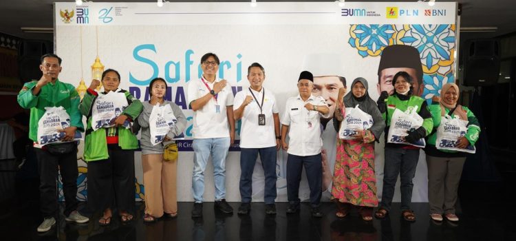 Gelar Safari Ramadan, PLN dan BNI Sediakan 1.500 Paket Sembako Murah untuk Ojol
