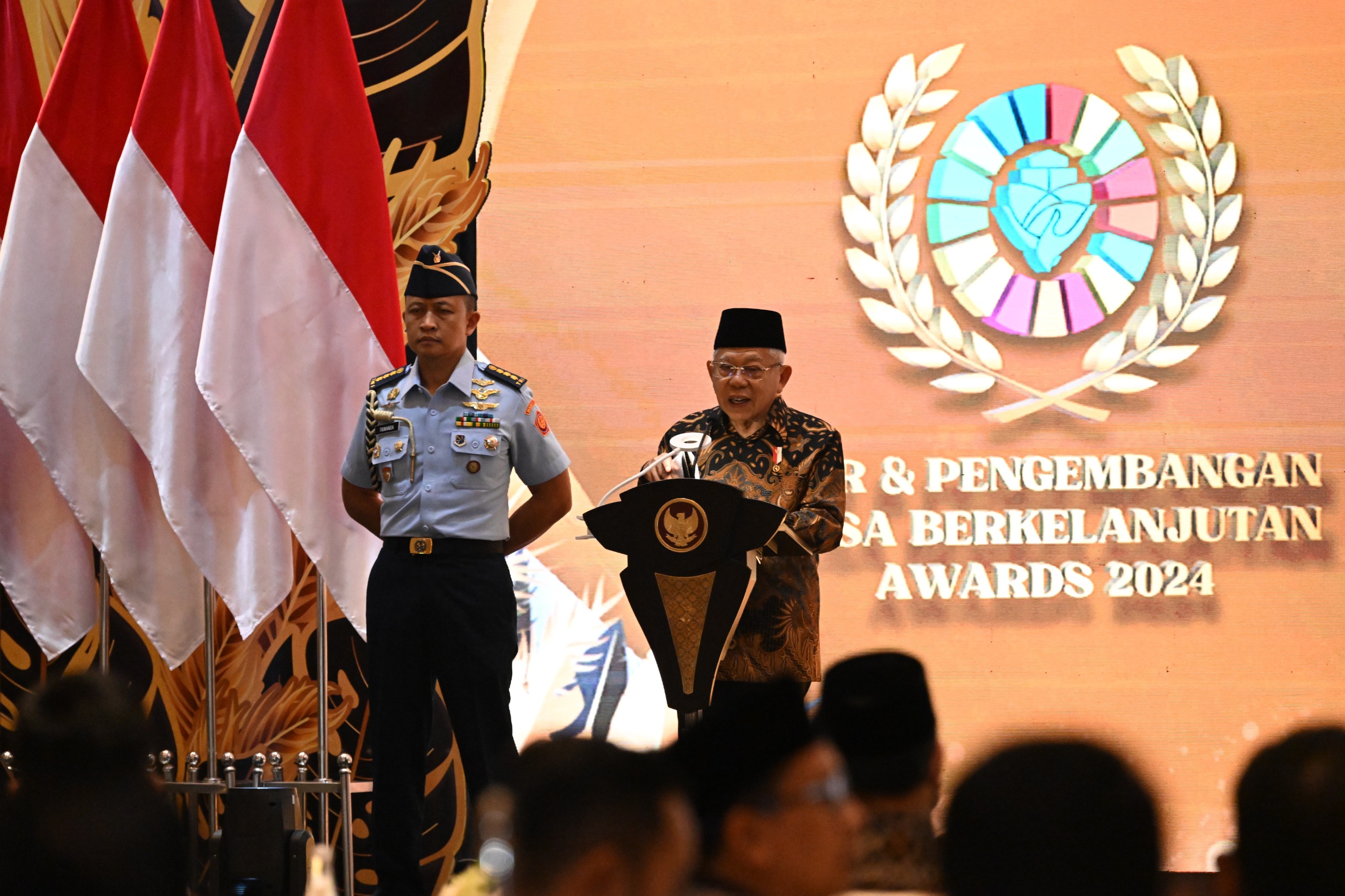 PLN Group Borong 22 Penghargaan di Ajang CSR Awards 2024 Kementerian Desa PDTT