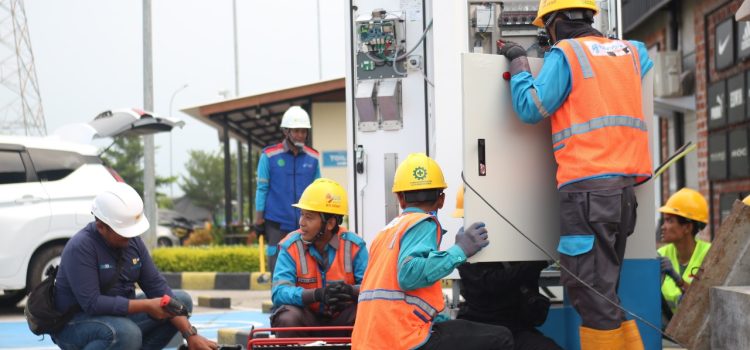 PLN Akan Tambah 111 SPKLU di Berbagai Lokasi Rest Area