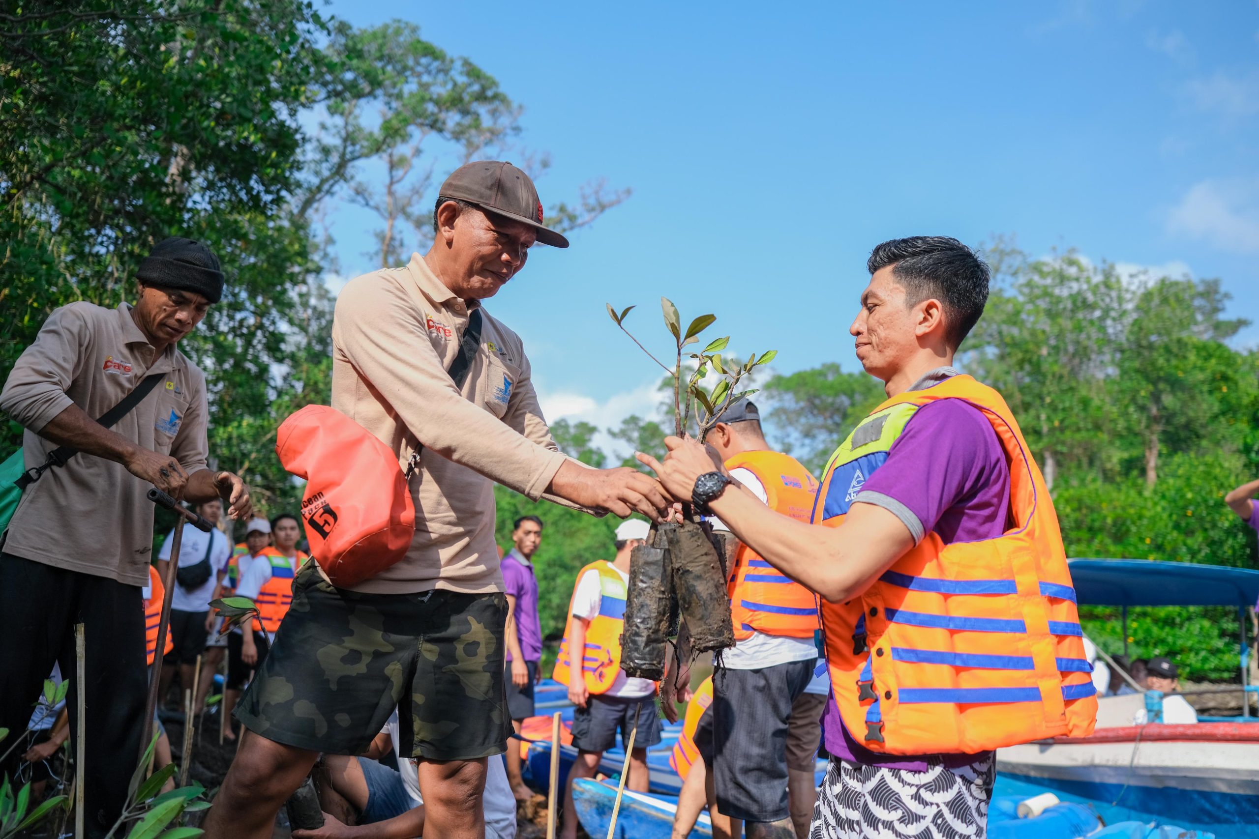 Kembangkan Hutan Mangrove, PLN Sukses Jaga Lingkungan dan Berdayakan Masyarakat Bali