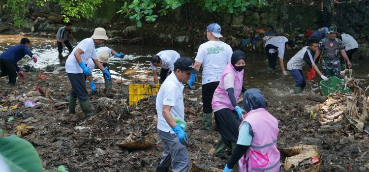 Lewat Program Green Employee Involvement, PLN  Kumpulkan Sampah 302 Ton di Hari Lingkungan Hidup