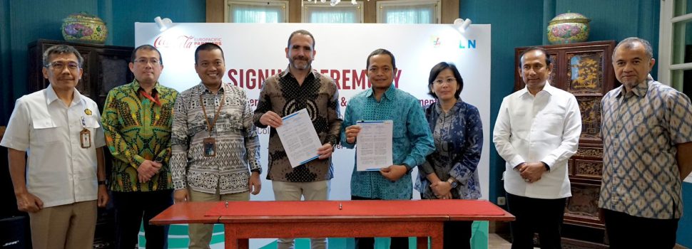 PLN Sukses Akselerasi Transisi Energi Lewat Pengembangan EBT dengan Catatan Positif