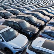 IPCC Layani Bongkar Muat 2.301 Unit Mobil Listrik Asal China