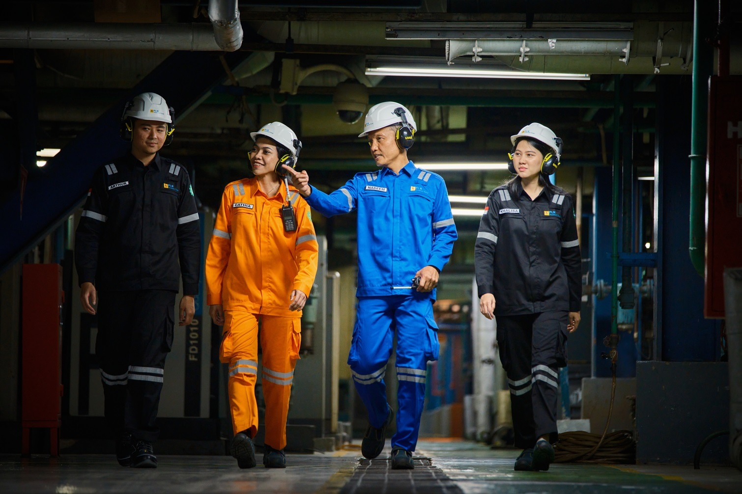 2023 Produksi 66,8 Juta MWh Energi Listrik, PLN NP Terus Terangi Indonesia