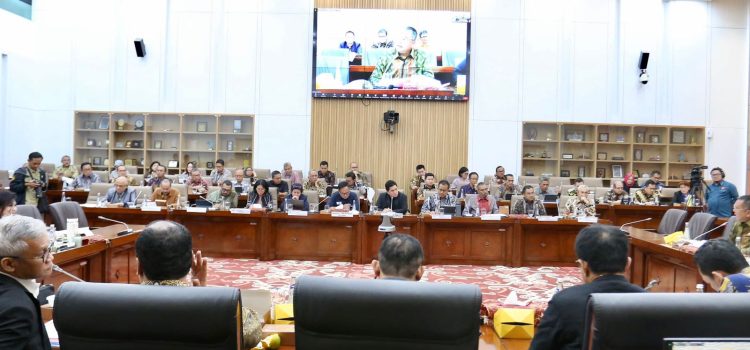 Bangun Kelistrikan Daerah Terpencil, PLN Ajukan PMN 2025 Rp 3 Triliun