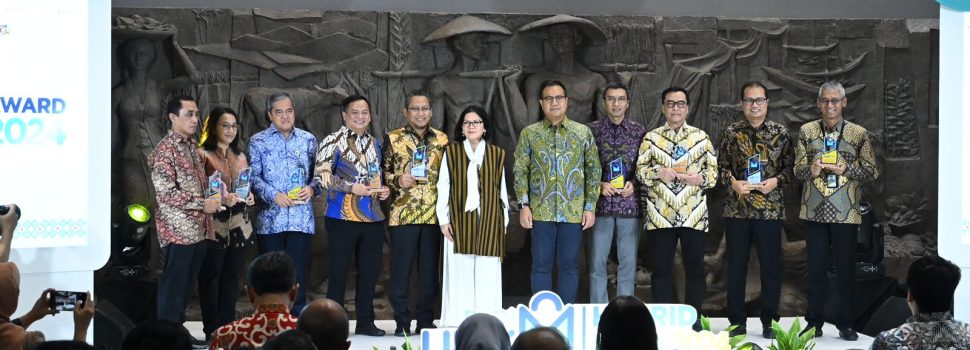 Raih Penghargaan BUMN dengan Belanja B2B Terbaik untuk UMKM 2023, Pertamina Keren!!