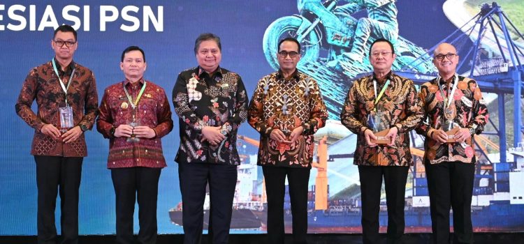 Rampungkan PSN Infrastruktur Kelistrikan Sesuai Target, PLN Terima Penghargaan dari Kemenko Perekonomian