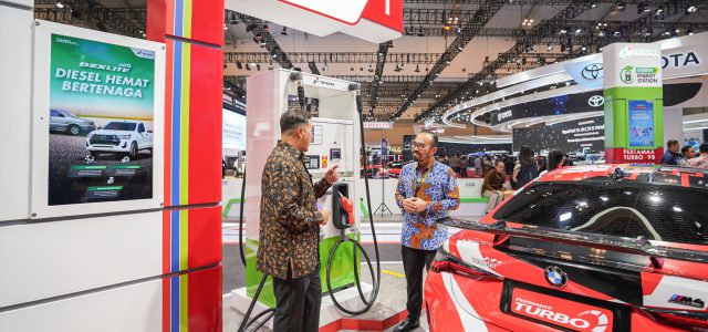 Pertamina Patra Niaga Perkenalkan Berbagai Produk Energi Bersih di GIIAS 2024