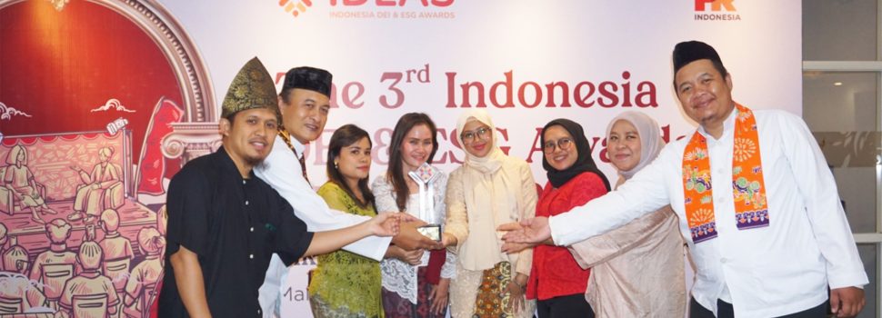 Pertamina Raih Penghargaan ESG Bidang Hubungan dengan Pelanggan