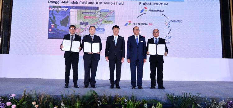 Perkuat Komitmen Transisi Energi di Bidang Emisi Metana, Pertamina dan JOGMEC Teken JSA di AZEC 2024