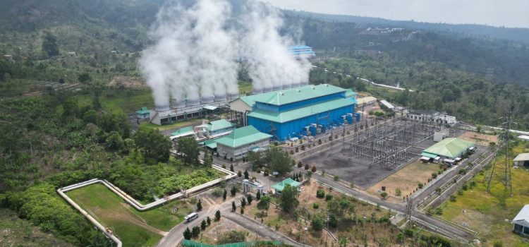 Terus Tambah Suplai dari Pembangkit EBT, Pengguna REC PLN Naik 65 Persen