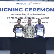 Pertamina dan Airbus Jajaki Kerja Sama Kembangkan Sustainable Aviation Fuel di Indonesia