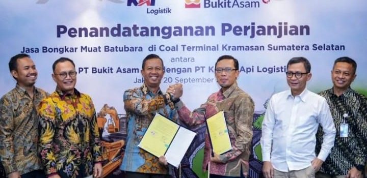 PTBA dan PT KAI Logistik Tandatangani Kerjasama Jasa Bongkar Muat Batubara di Terminal Kramasan Sumsel
