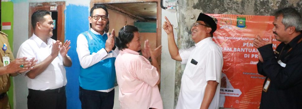 Hari Pelanggan, PLN Bersama Pemerintah Salurkan BPBL di Tangerang