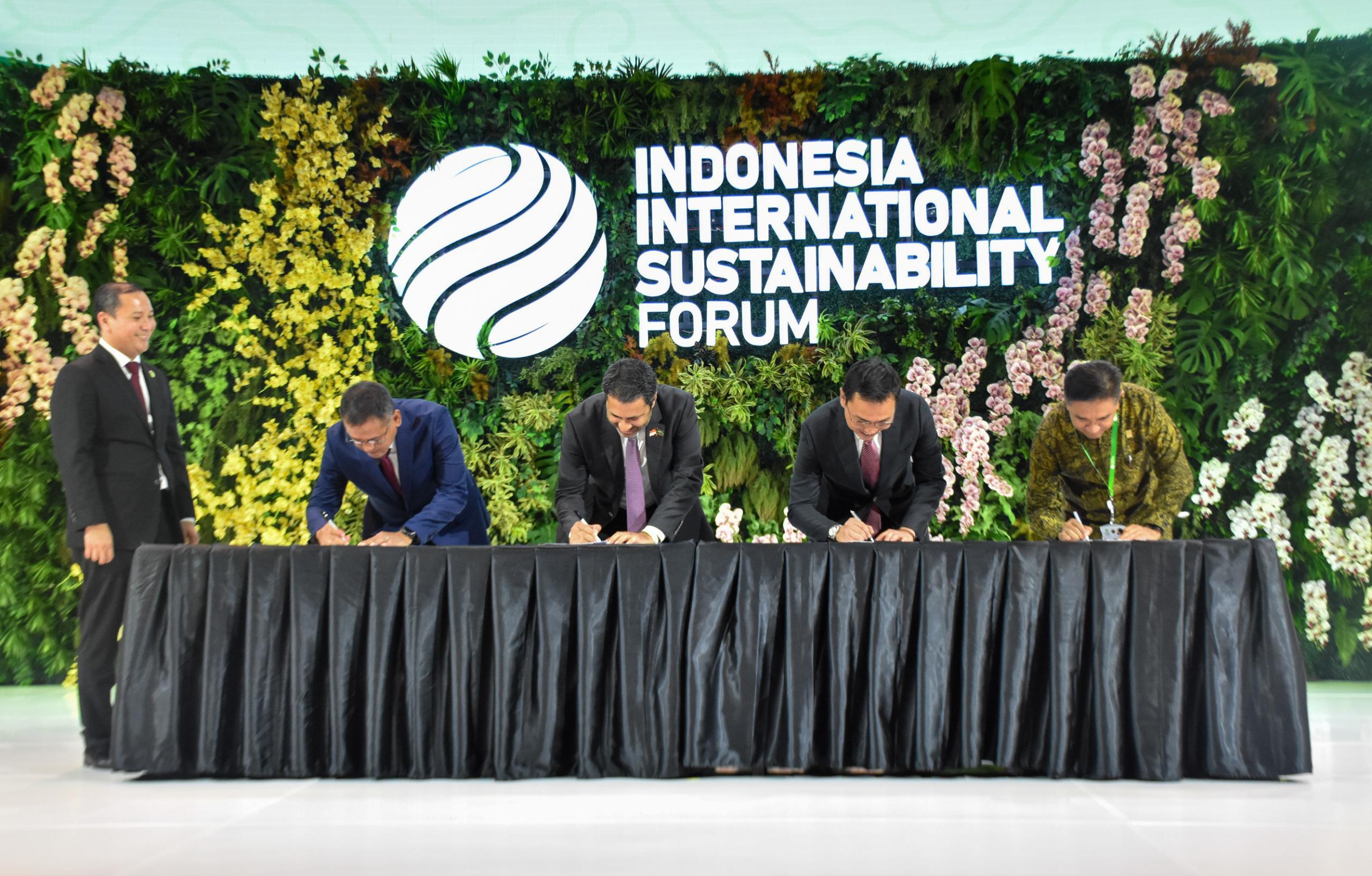 Gandeng Pupuk Indonesia dan ACWA Power, PLN Siap Produksi Hidrogen dan Amonia Hijau