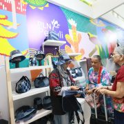 Jadi Primadona di Inacraft 2024, Transaksi di Booth UMKM PLN Tembus Rp 1 Miliar