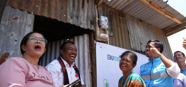 Peringati HLN ke-79, Program Light Up The Dream PLN Listriki 3.725 Keluarga se-Indonesia
