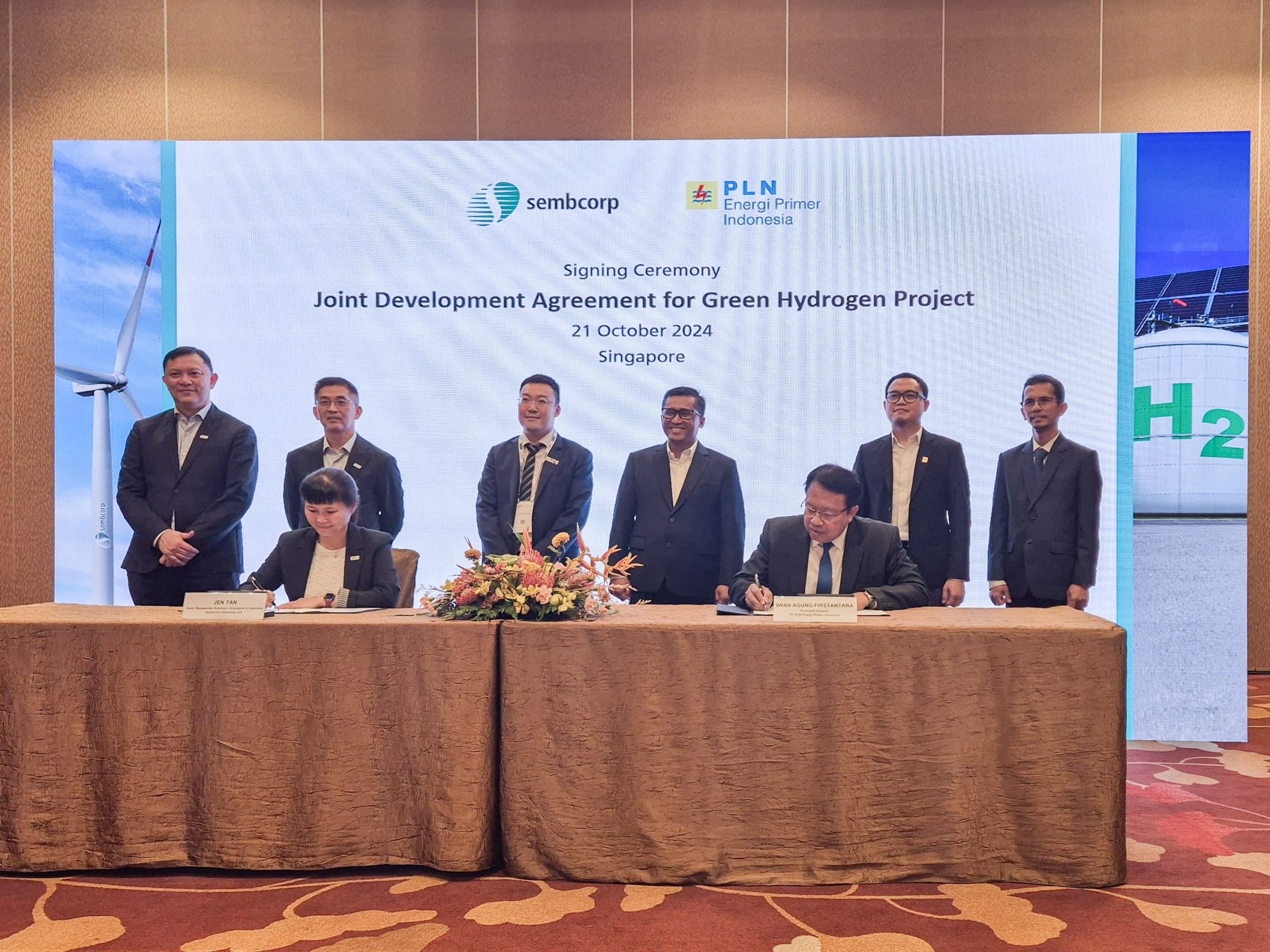 PLN EPI - Sembcorp Bangun Proyek Hidrogen Hijau Terbesar di Asia Tenggara