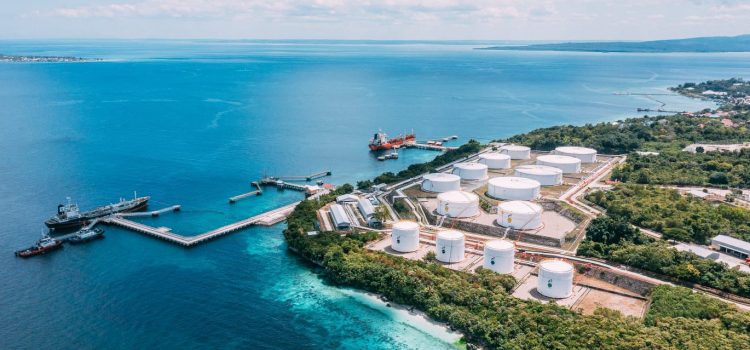 Dukung Ekonomi Nasional, Pertamina Energi Terminal Terapkan Aturan TKDN dan Serap Tenaga Lokal