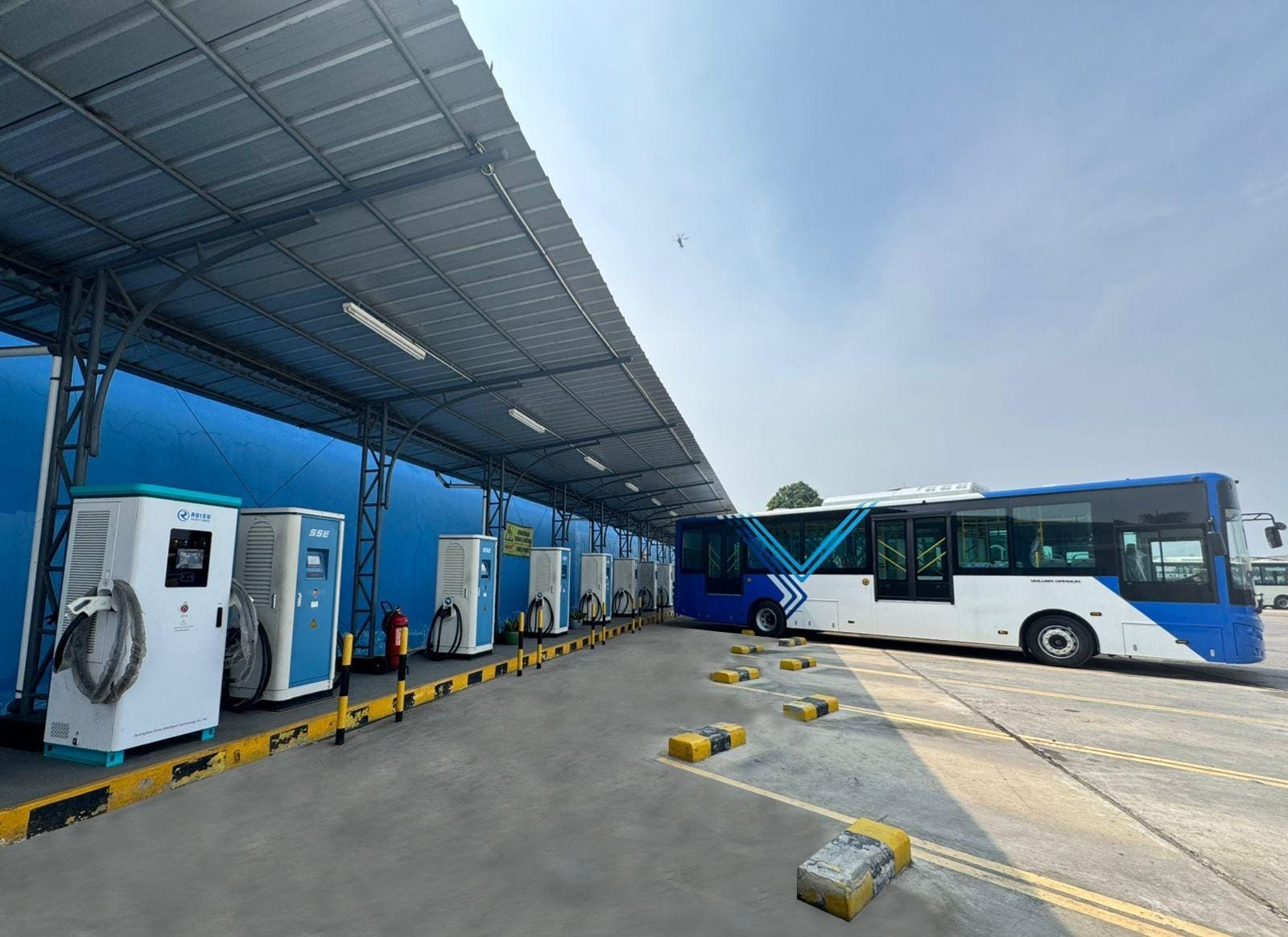 PLN Layani 7,5 MVA untuk Charging Station Bus Listrik PT Bianglala