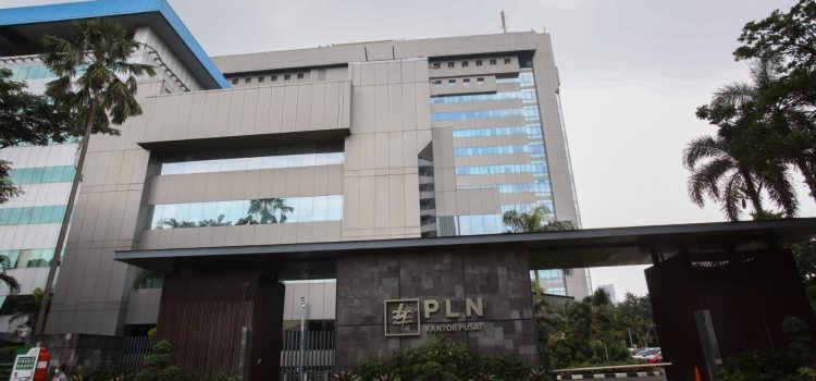 Tetapkan Empat Komisaris Baru, RUPS PLN Pertahankan Darmawan Prasodjo dan Sinthya Roesly