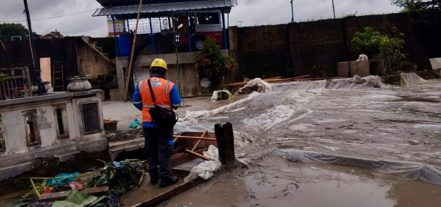 Banjir, PLN Sebut Listrik Akan Kembali Menyala Bertahap