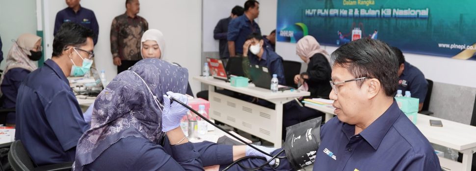 Insan PLN EPI Gelar Donor Darah Massal di Bulan K3