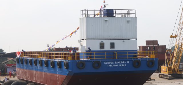 Elnusa Resmikan Hopper Barge Elnusa Samudra 11 untuk Hulu Migas