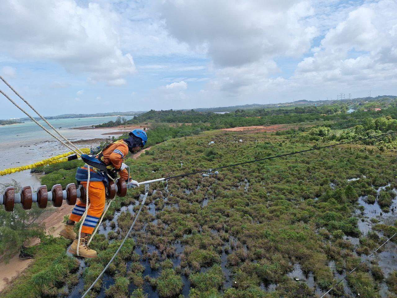 Keandalan Listrik Meningkat, PLN Catat Penurunan Durasi dan Frekuensi Gangguan di 2024